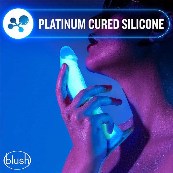 7.5 INCH Glow In Dark Dildo Blue - Delightor